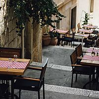 Saisonware von Restaurants im günstigen Self Storage Zürich einlagern