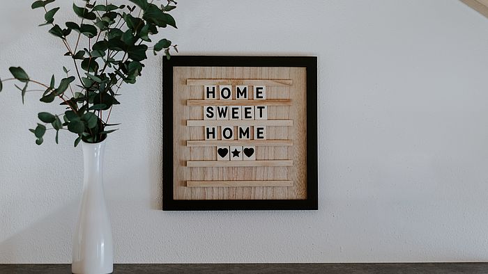 Bei Feuchtigkeit: Hausrat korrekt einlagern