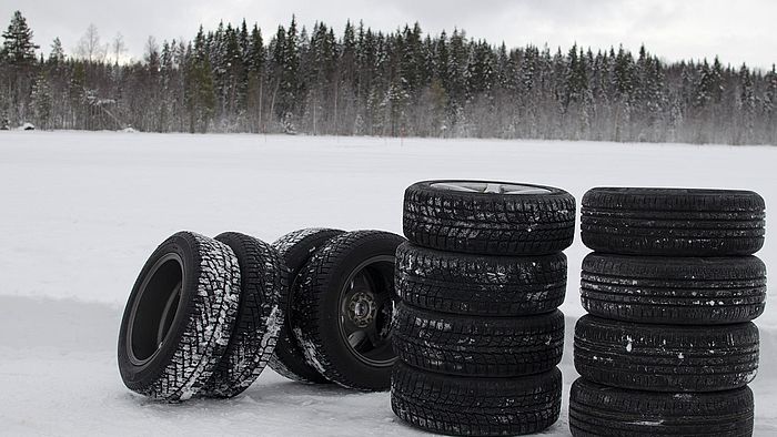 Winterreifen einlagern im günstigen Self Storage Zürich